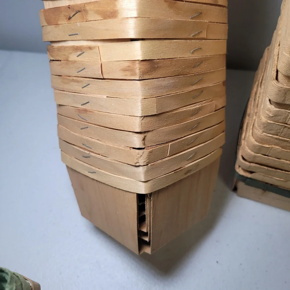 Mixed‎ Lot of Small Berry Baskets Wood Pulp Cardboard Farm Stand Containers